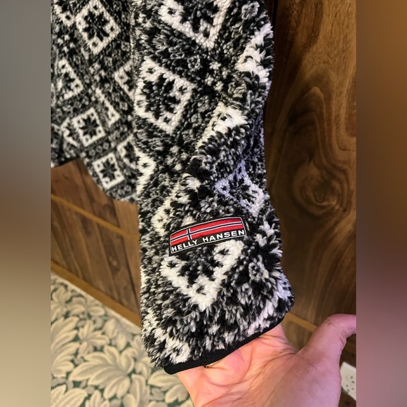 Vintage Helly Hansen Black & White Snowflake Fleece W/zip Closure Jacket Sz S - Picture 2 of 10